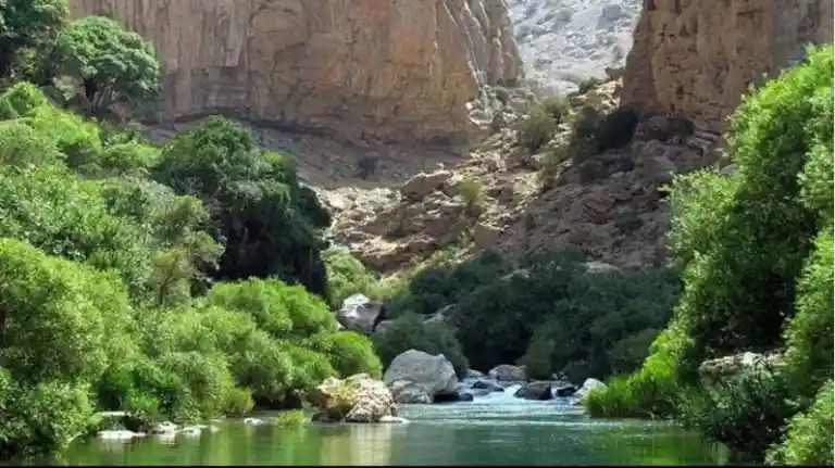 آبشار تنگ براق