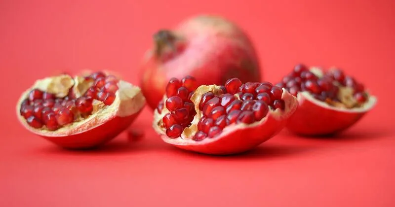 pomegranate-dream-interpretation (1)