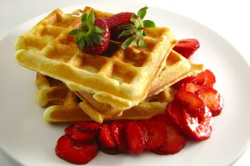 Waffles_with_Strawberries