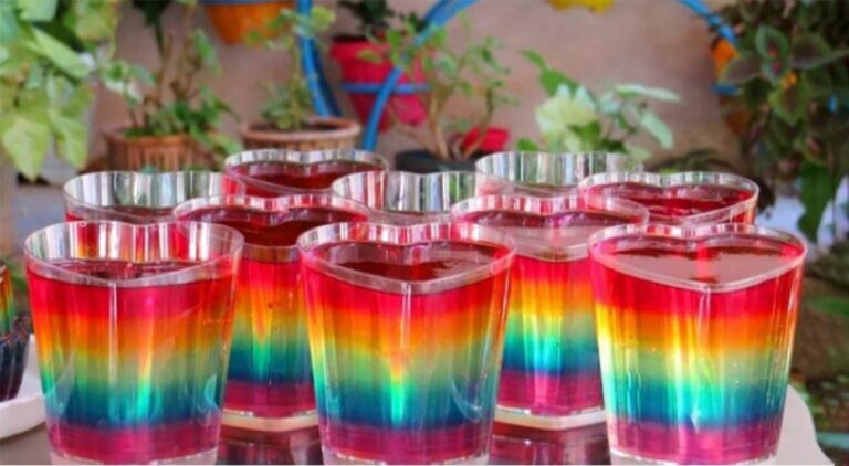 طرز تهیه ژله چند رنگ