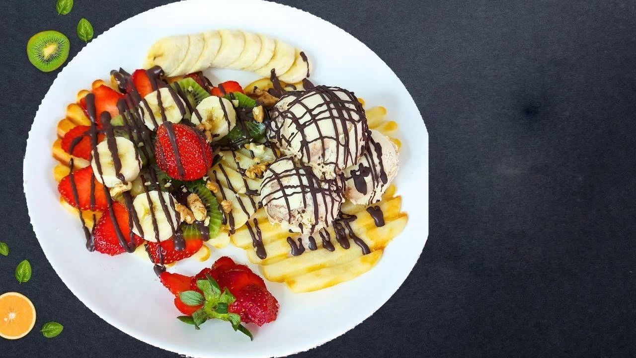 طرز تهیه وافل بستنی خوشمزه و ساده برای تابستان